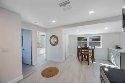 1160 36th Avenue N, Saint Petersburg, FL 33704 - Photo 16