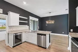 1305 Ahoy Ave, Tampa, FL 33619 - Photo 12