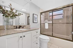 9133 Pinehurst Dr, Seminole, FL 33777 - Photo 26