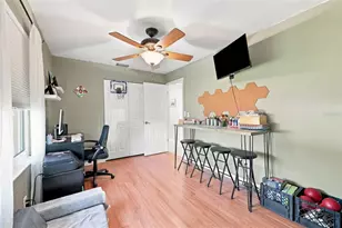 8037 Powderhorn Cir, Largo, FL 33773 - Photo 24