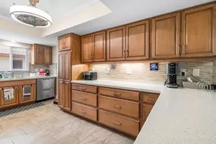 2519 Lonigan Pl, Sun City Center, FL 33573 - Photo 22