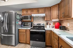 2519 Lonigan Pl, Sun City Center, FL 33573 - Photo 24