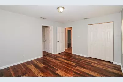5203 N 39th Street, Tampa, FL 33610 - Photo 8