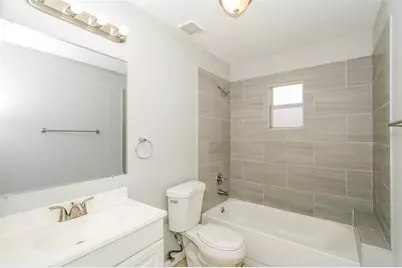 5203 N 39th Street, Tampa, FL 33610 - Photo 14
