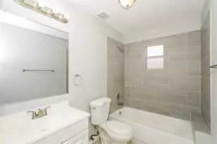 5203 N 39th St, Tampa, FL 33610 - Photo 14