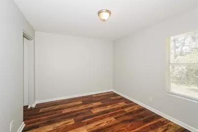 5203 N 39th Street, Tampa, FL 33610 - Photo 10