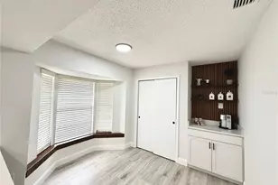 9264 Manchester St, Spring Hill, FL 34606 - Photo 12