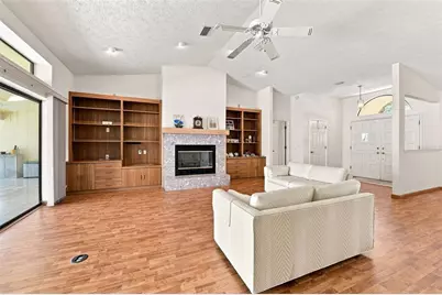 13063 Huntington Woods Avenue, Spring Hill, FL 34609 - Photo 6