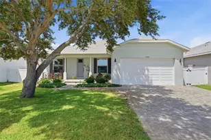 7859 40th Ave N, Saint Petersburg, FL 33709 - Photo 6