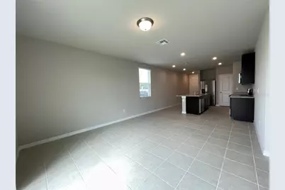 3158 Fresno Place, Wesley Chapel, FL 33543 - Photo 6