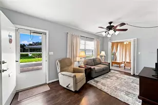 12400 Park Blvd, Seminole, FL 33772 - Photo 8
