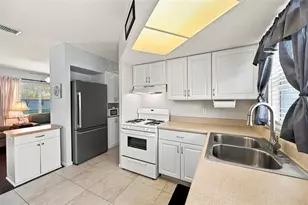 12400 Park Blvd, Seminole, FL 33772 - Photo 22