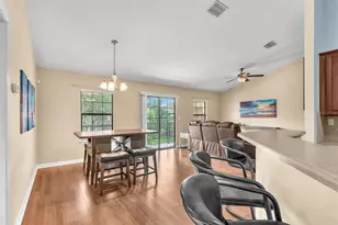 5521 Kinglethill Dr, Lithia, FL 33547 - Photo 4