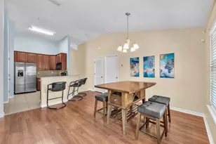 5521 Kinglethill Dr, Lithia, FL 33547 - Photo 12