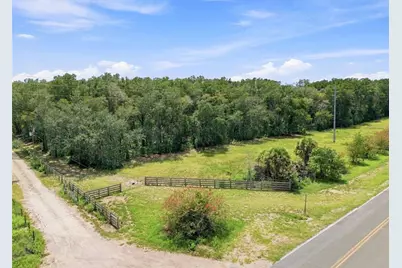 21835 Valhalla Way, Dade City, FL 33523 - Photo 2