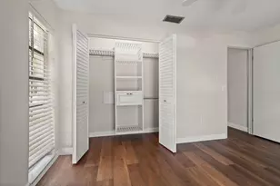 1975 W Bay Dr, Largo, FL 33770 - Photo 32