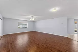 1417 Ingram Dr, Sun City Center, FL 33573 - Photo 6