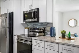 4051 14th St NE, Saint Petersburg, FL 33703 - Photo 30