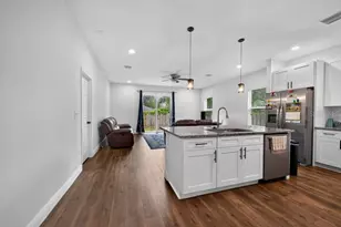 8118 N Semmes St, Tampa, FL 33604 - Photo 2