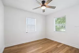 4006 S Shamrock Rd, Tampa, FL 33611 - Photo 18