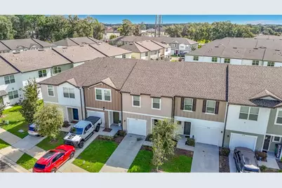 6206 Daerr Ridge Street, Zephyrhills, FL 33542 - Photo 12