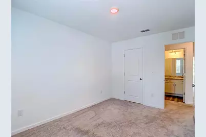 6206 Daerr Ridge Street, Zephyrhills, FL 33542 - Photo 46