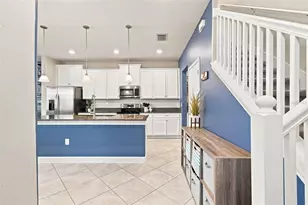3207 Painted Blossom Ct, Lutz, FL 33558 - Photo 12