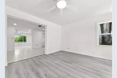 6100 35th Avenue N, Saint Petersburg, FL 33710 - Photo 16