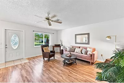 2333 Glenmore Circle, Sun City Center, FL 33573 - Photo 6