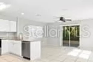 10485 Lightwood St, Spring Hill, FL 34608 - Photo 4