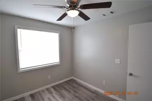 5009 Terrace Village Ln, Tampa, FL 33617 - Photo 38