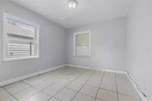 1311 Prescott St S, Saint Petersburg, FL 33712 - Photo 20
