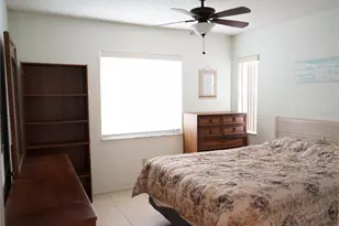 1904 Canterbury Ln, Sun City Center, FL 33573 - Photo 16