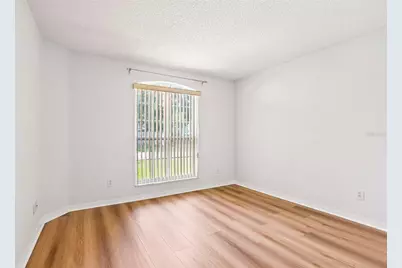 512 Atwood Avenue N, Saint Petersburg, FL 33702 - Photo 14
