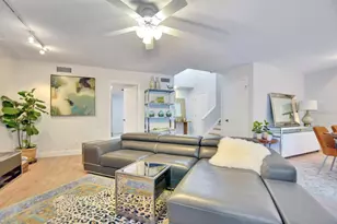 2927 W Gandy Blvd, Tampa, FL 33611 - Photo 14