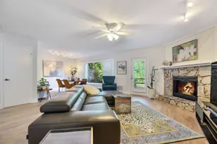 2927 W Gandy Blvd, Tampa, FL 33611 - Photo 10