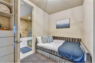 470 Mandalay Avenue #403, Clearwater, FL 33767 - Photo 32