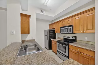 17108 Carrington Park Drive #724, Tampa, FL 33647 - Photo 12