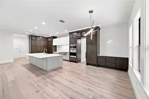 5104 W Evelyn Dr, Tampa, FL 33609 - Photo 10