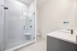 5104 W Evelyn Dr, Tampa, FL 33609 - Photo 32