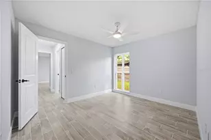 2005 Russell Dr, Tampa, FL 33618 - Photo 20