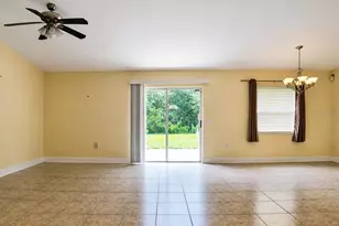 3072 Thoroughbred Loop W, Lakeland, FL 33811 - Photo 8