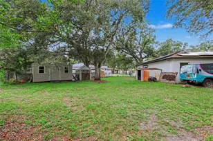 1506 Fish Fin Ct, Tampa, FL 33619 - Photo 18