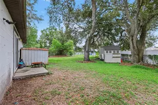 1506 Fish Fin Ct, Tampa, FL 33619 - Photo 16