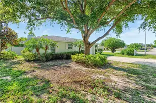 1704 54th St Ct W, Bradenton, FL 34209 - Photo 30