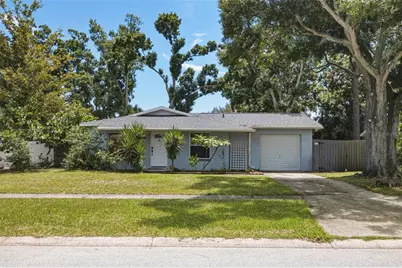 2940 47th Avenue S, Saint Petersburg, FL 33712 - Photo 1