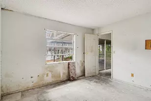 11329 Blackbark Dr, Riverview, FL 33579 - Photo 10