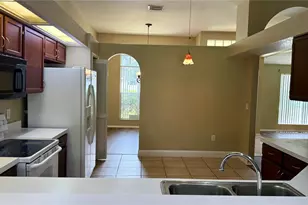 9917 Colonnade Dr, Tampa, FL 33647 - Photo 12