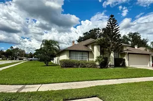 9917 Colonnade Dr, Tampa, FL 33647 - Photo 42