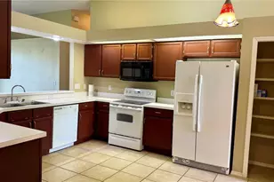 9917 Colonnade Dr, Tampa, FL 33647 - Photo 10